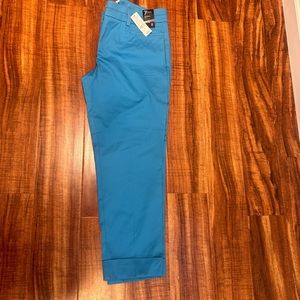 NY&Co 7th Ave design studio Crop Pants slim leg, stretch.